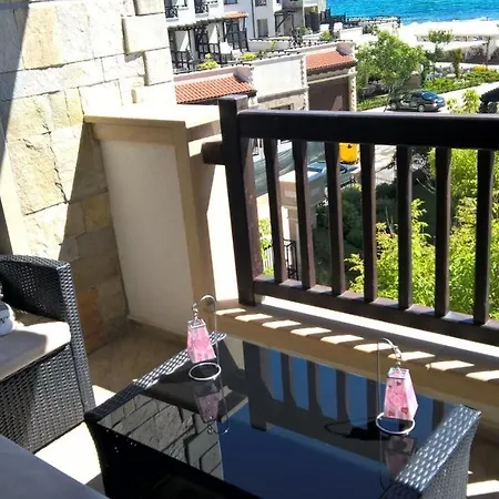 Oasis Club, Kras 2 Bed * Lozenec